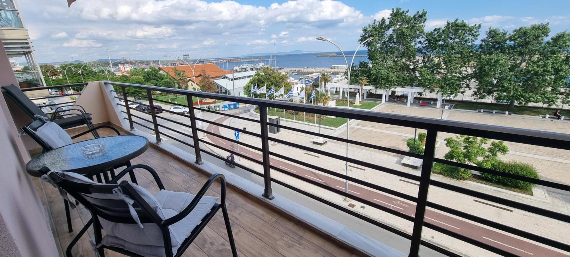 Amazing Sea View Apartment In The City Center! 알렉산드로폴리스 외부 사진